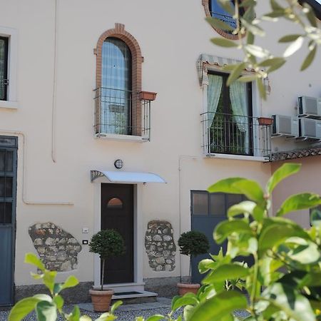 Casa Vacanze DalMolin Hotel Valeggio sul Mincio Esterno foto
