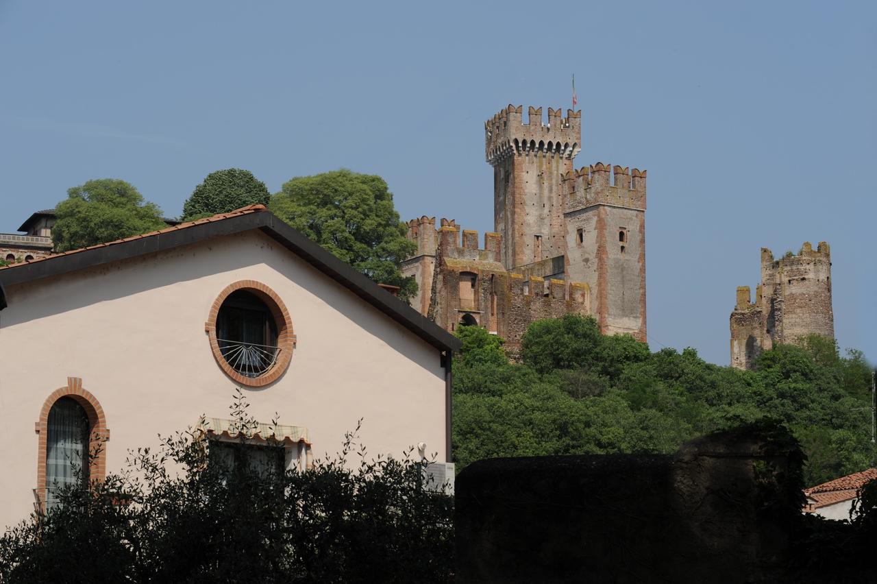 Casa Vacanze DalMolin Hotel Valeggio sul Mincio Esterno foto